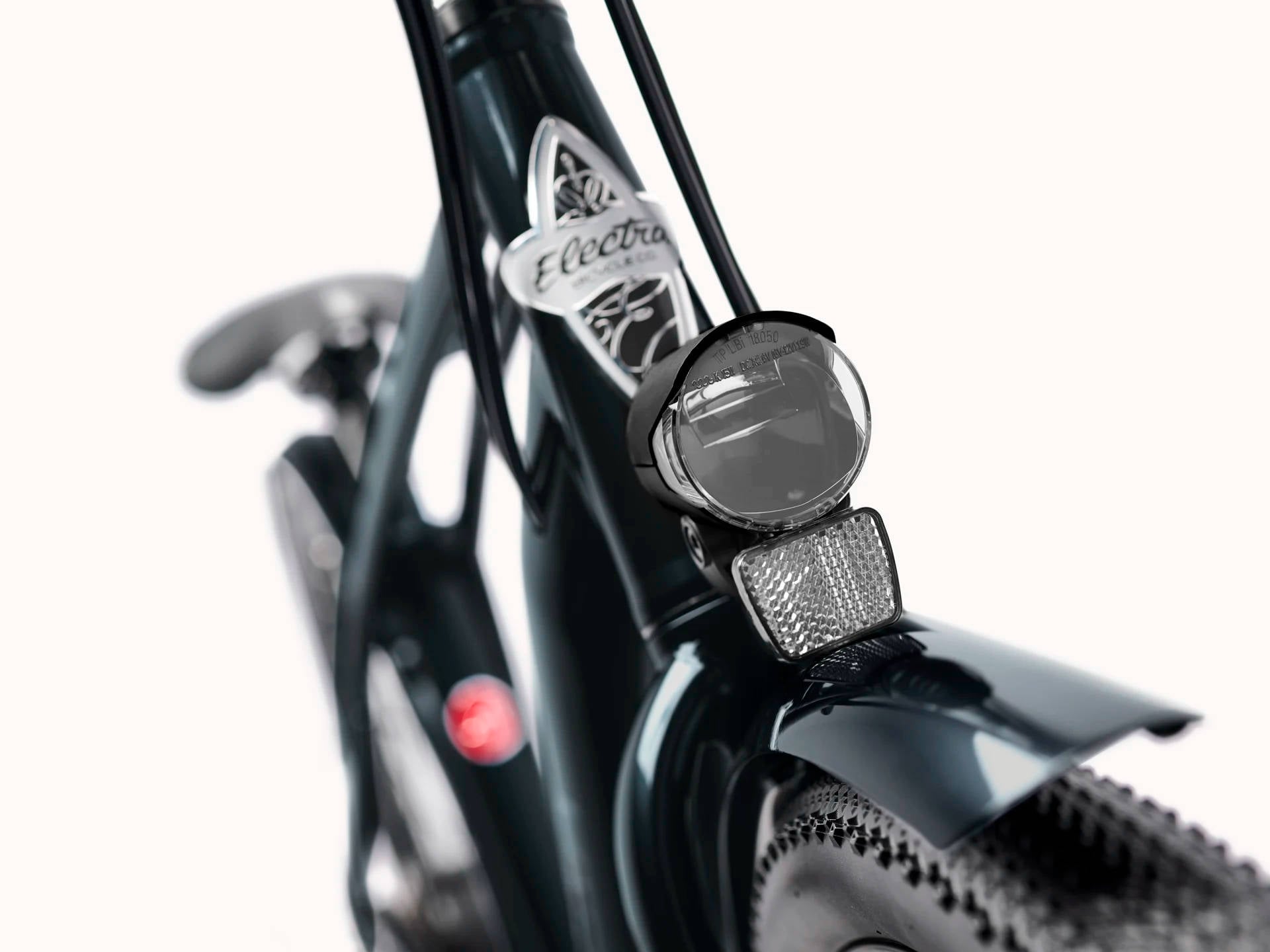2025 Electra Loft Go! 7D EQ Step-Over Hub Motor Electric Bike In Black Mercury Headlight