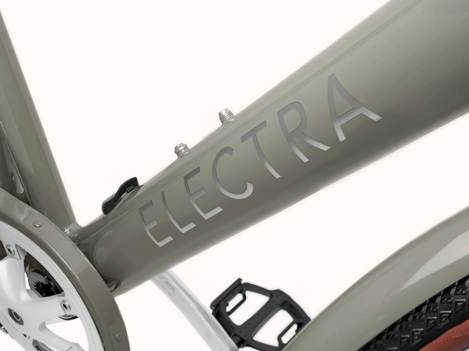 2025 Electra Loft Go! 7D EQ Step-Over Hub Motor Electric Bike In Harbor Grey Downtube Logo