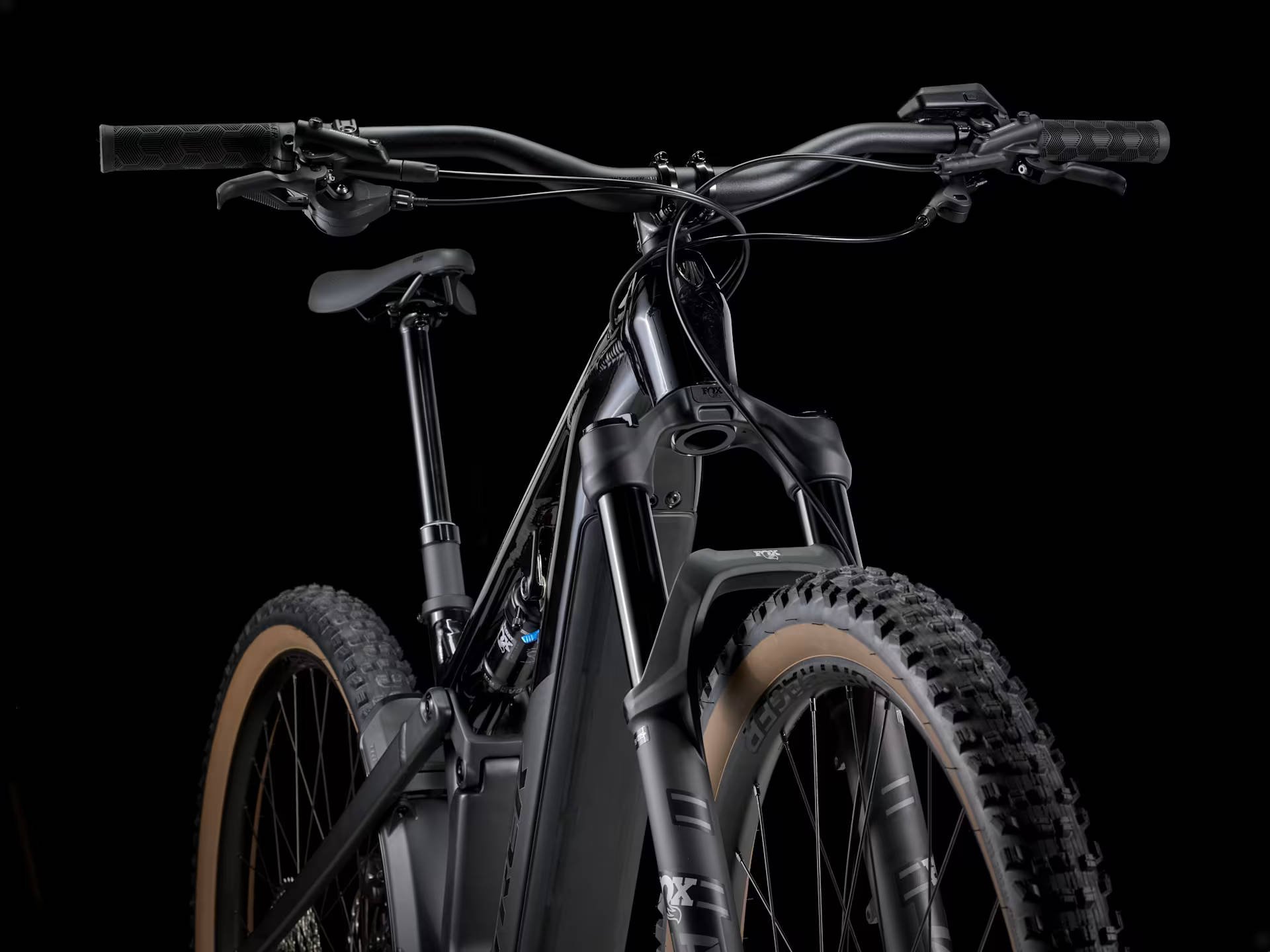 2025 Trek Powerfly FS+ 6 Gen 4 800Wh Electric Full Suspension MTB In Gloss Dark Star & Matte Dark Web Angled Front View Close Up