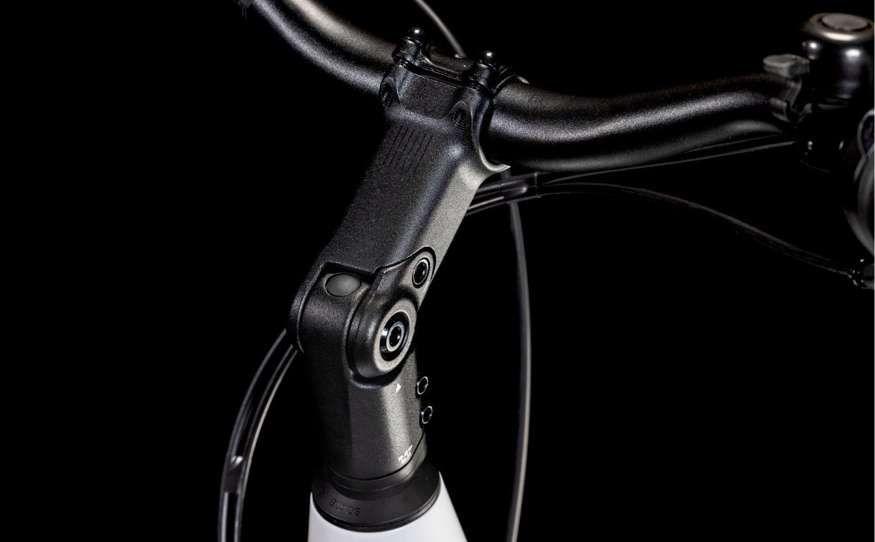 Cube Supreme Hybrid Comfort One 500 Easy Entry Hub Gear Electric Bike In Metallic White & Black