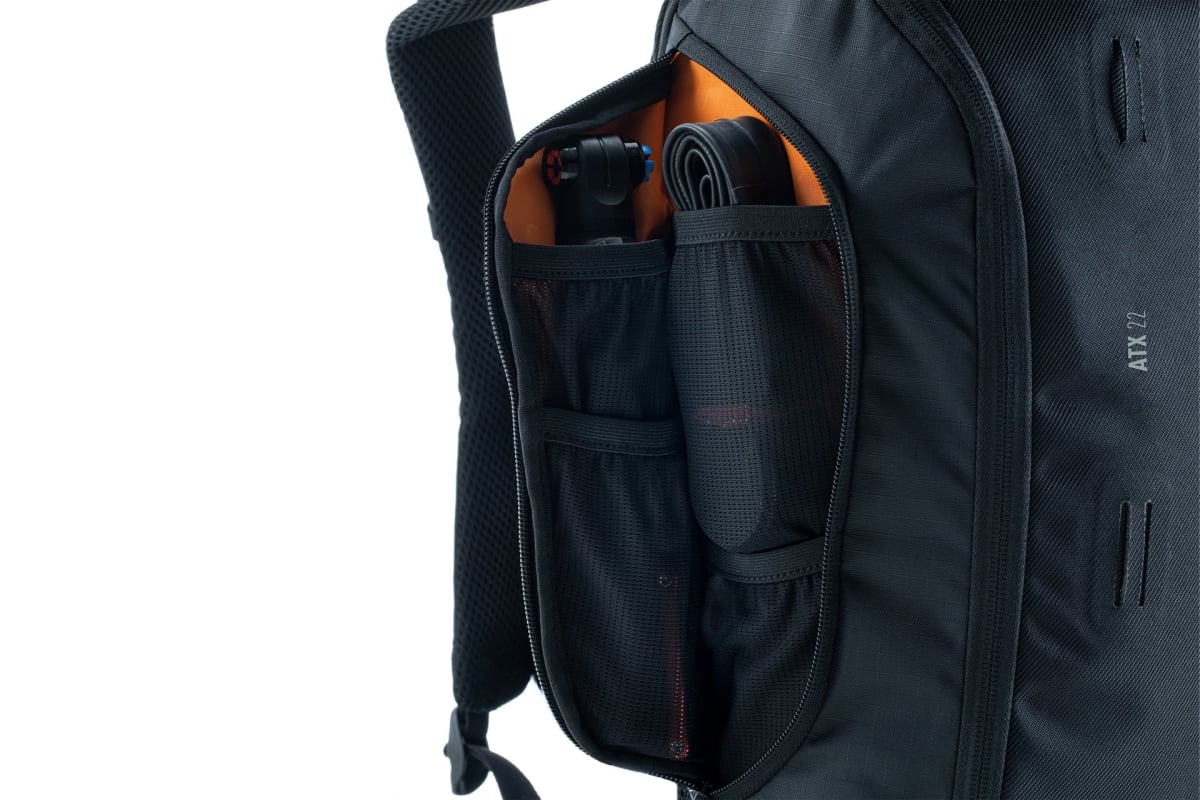 Cube Backpack ATX 22 In Black Side Pocket Internals