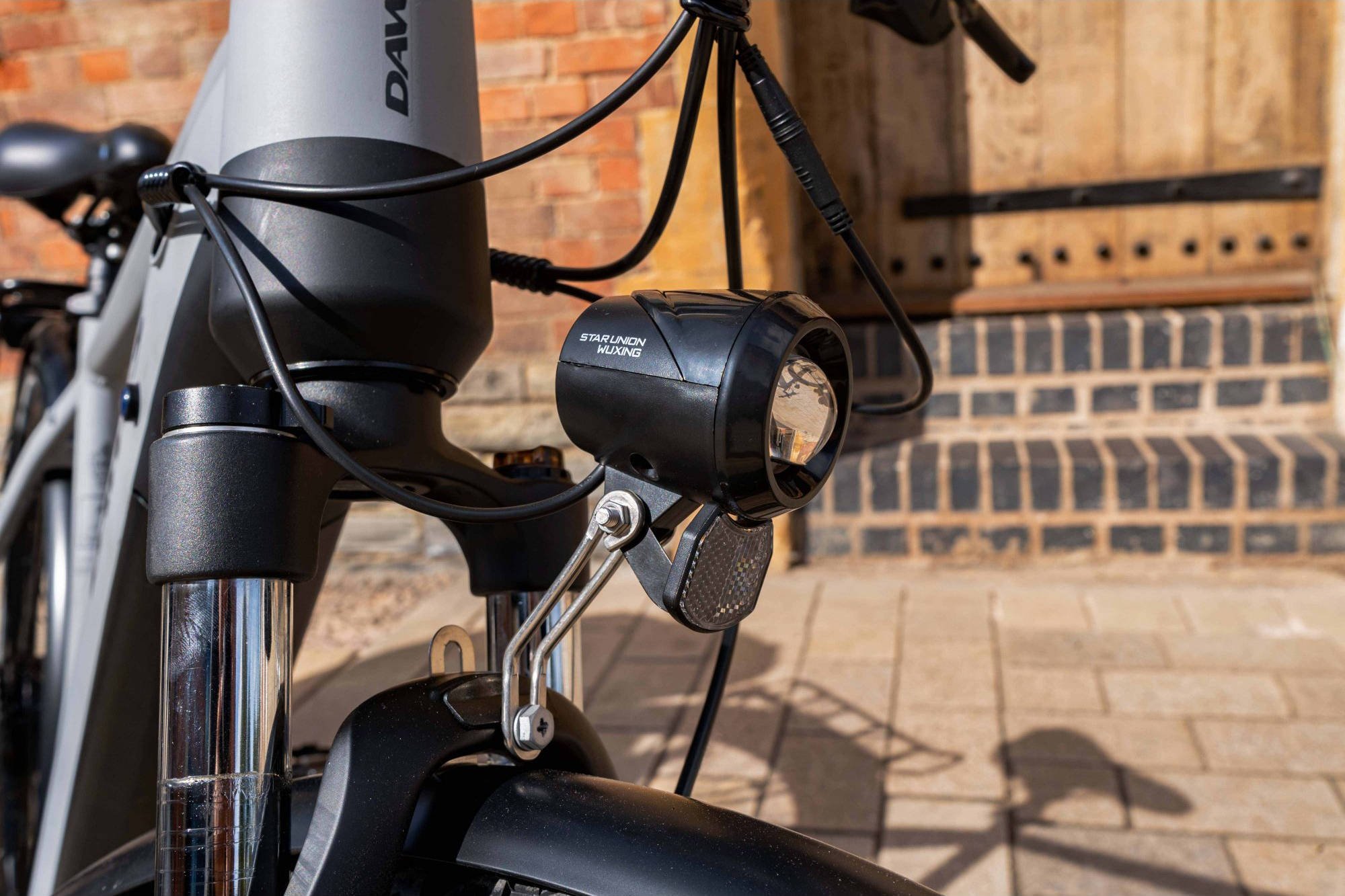 Dawes Spire 2.0 Low Step Electric Bike With Hub Motor In Matt Grey Black Headlight