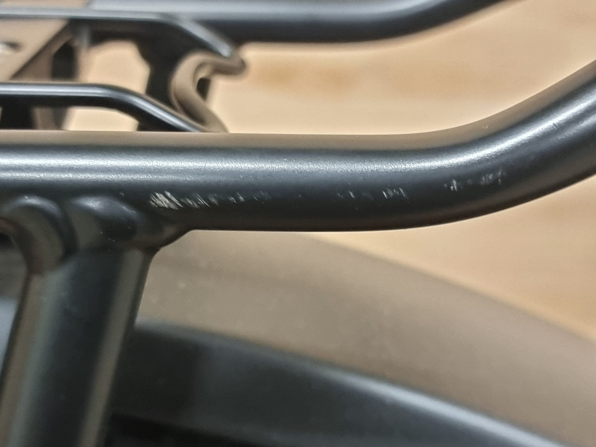 Ex-Display Lapierre e-Explorer 7.6 Low-Step 630Wh Electric Bike In Grey